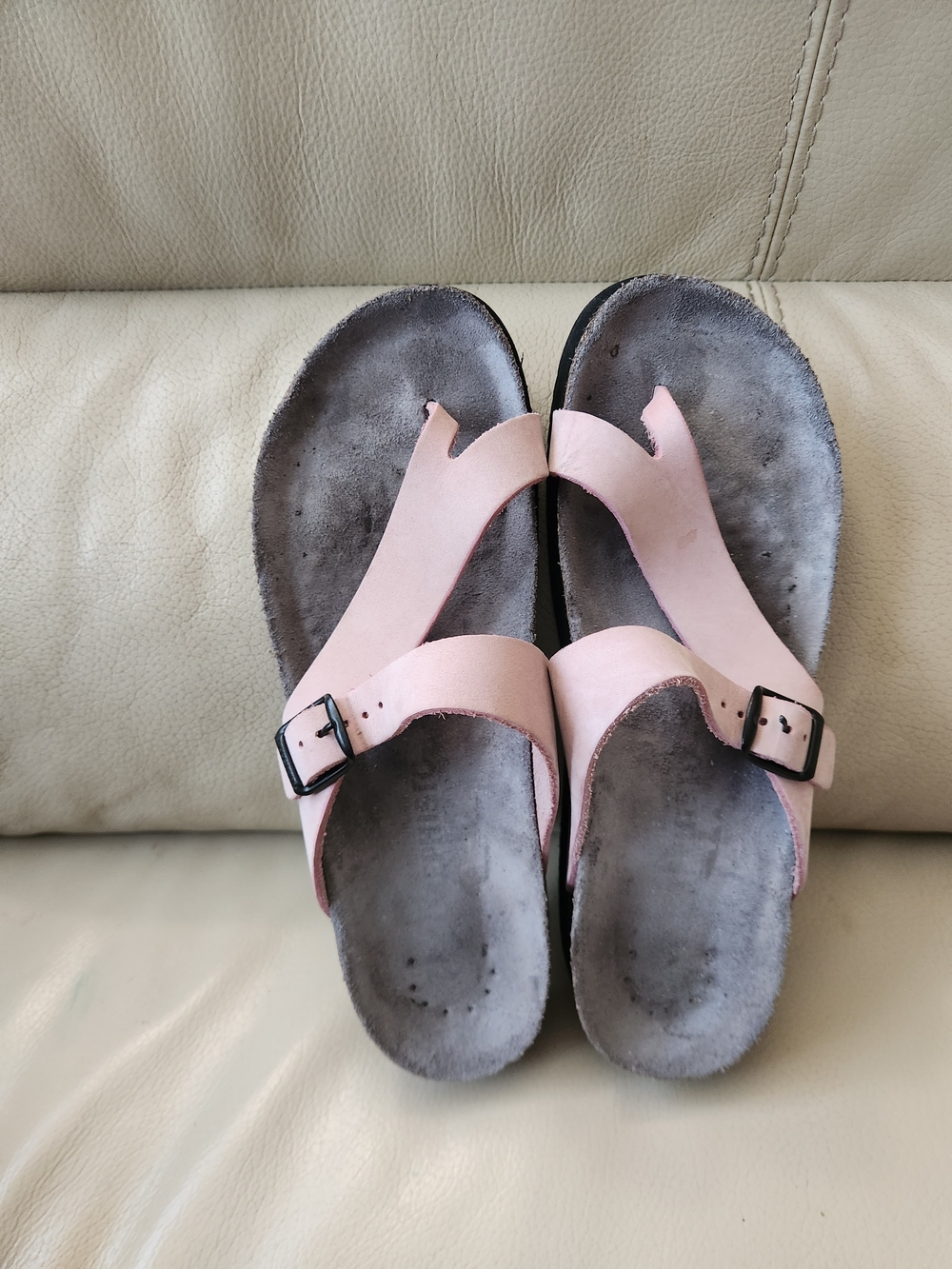 Mephisto Pink Buckle Toe-Post Sandals
